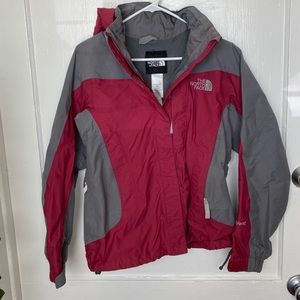 the north face hyvent jacket!